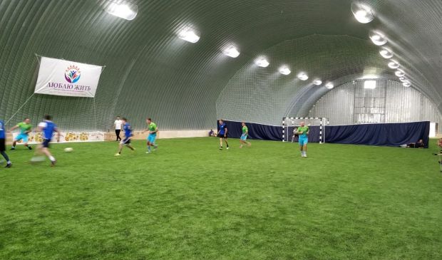 Фотография Манеж для мини футбола